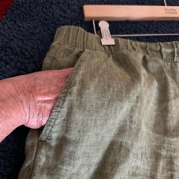 EILEEN FISHER Olive Green Classic LINEN Bermuda Shorts 8” Inseam “XL” - Picture 10 of 16